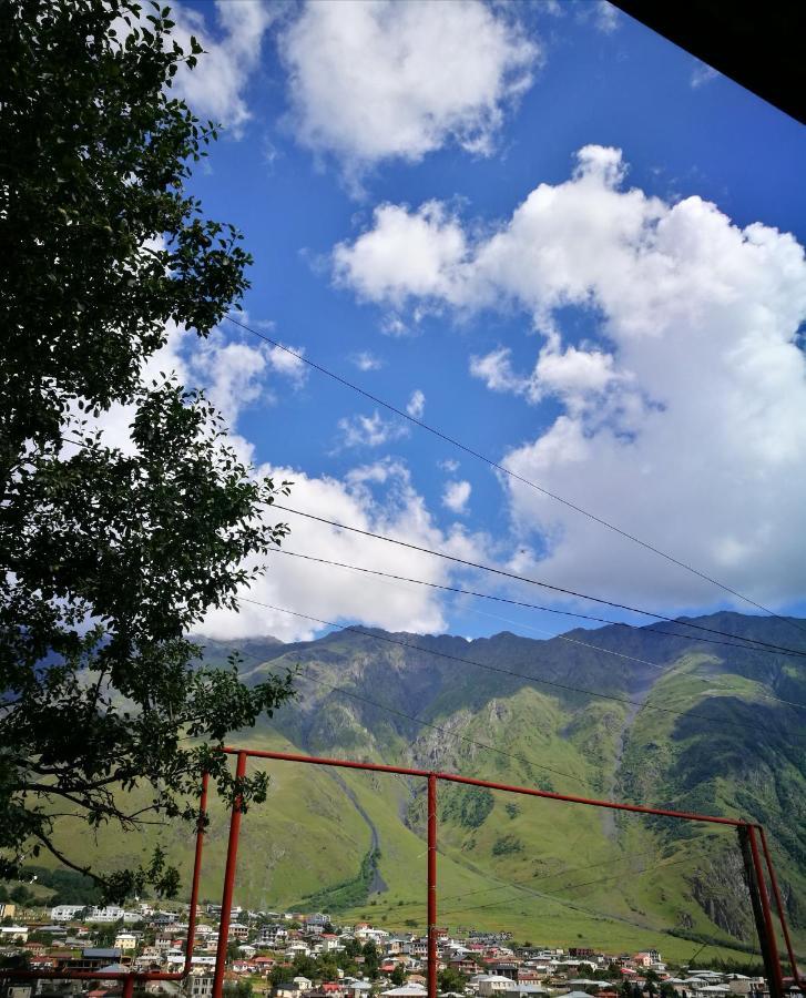 Belas Guesthouse Kazbegi Dış mekan fotoğraf