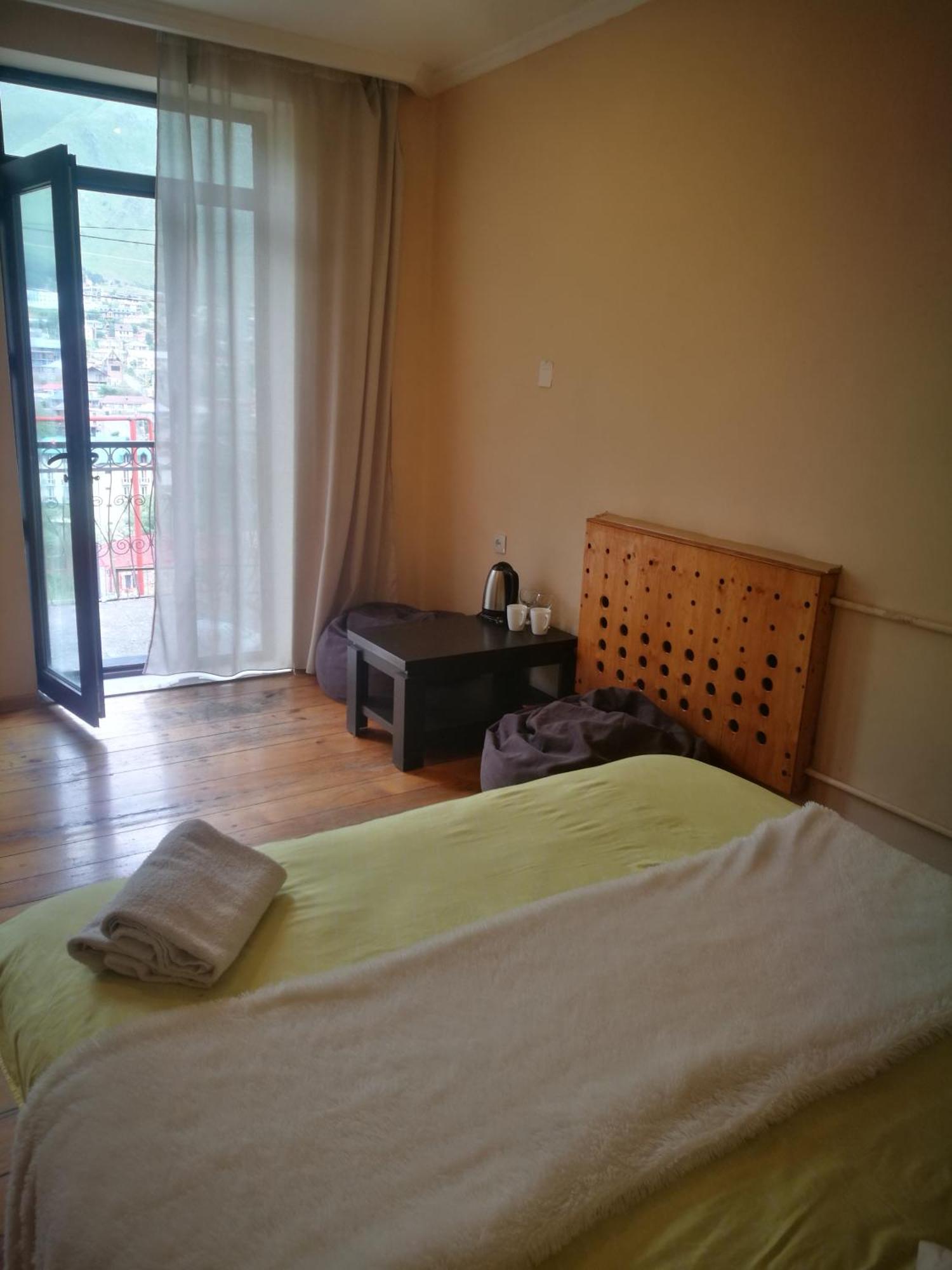 Belas Guesthouse Kazbegi Dış mekan fotoğraf