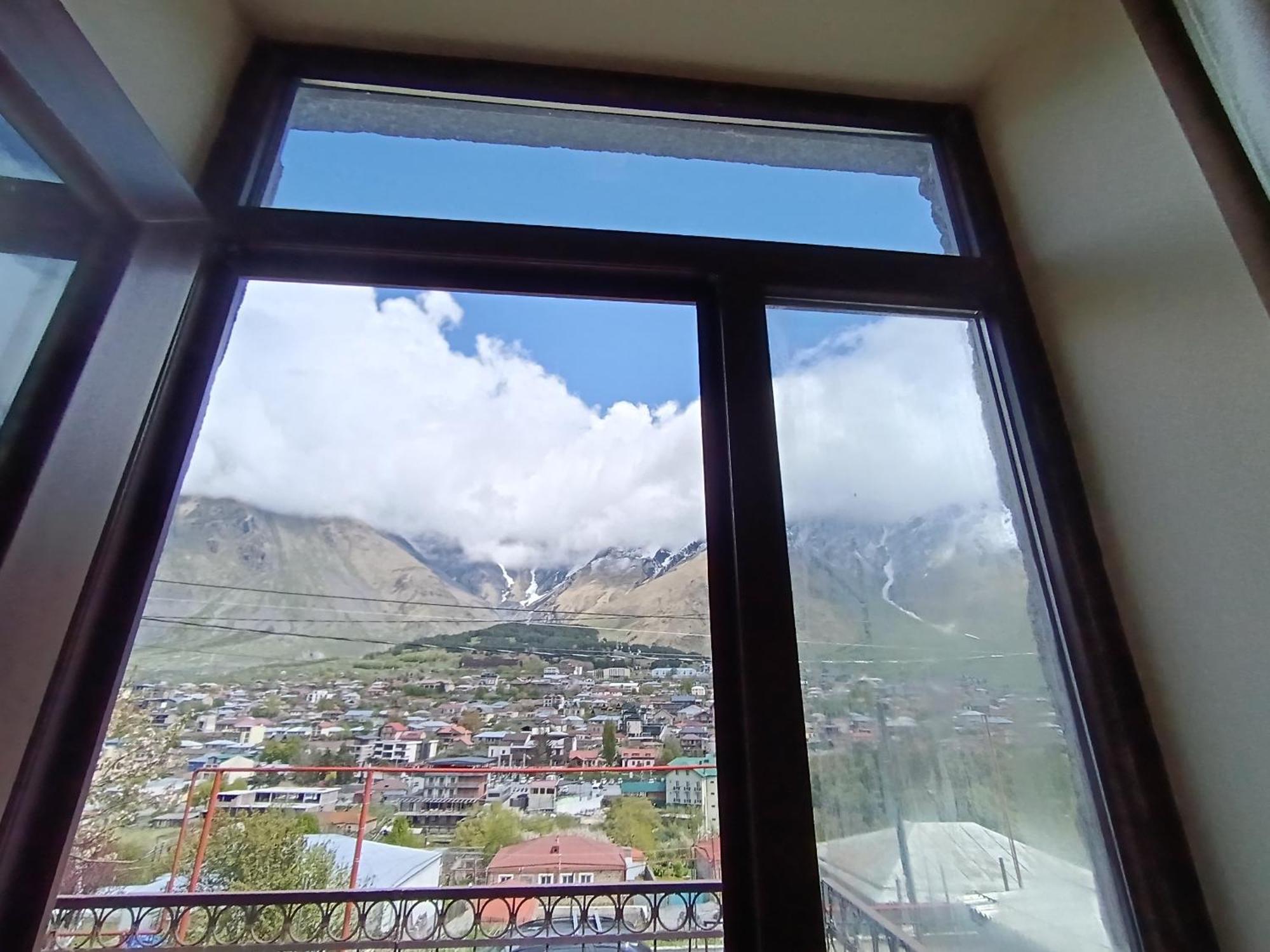 Belas Guesthouse Kazbegi Dış mekan fotoğraf