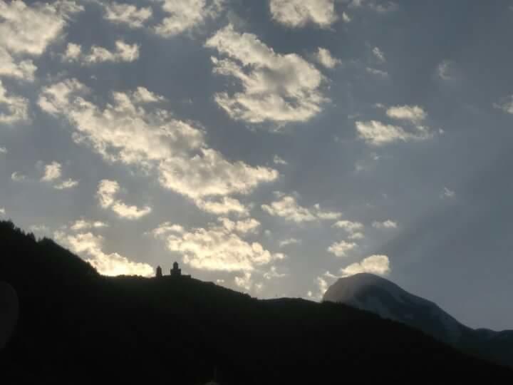 Belas Guesthouse Kazbegi Dış mekan fotoğraf
